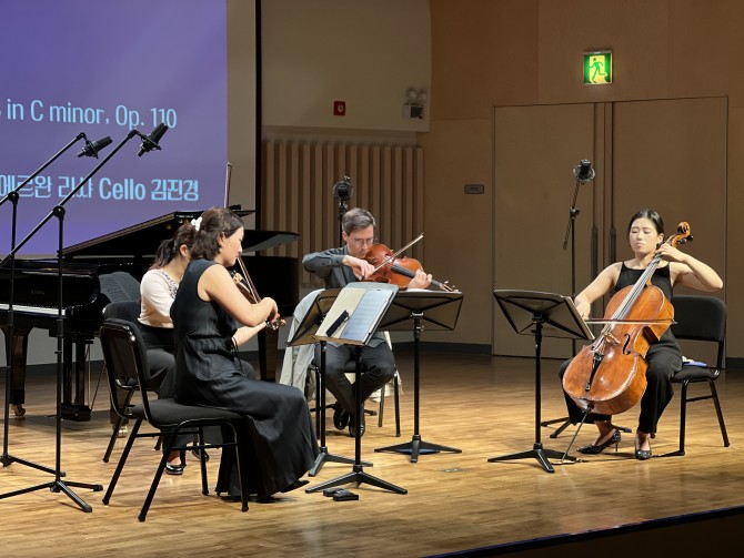 e7bf5a7ad6aae61c2b607dda6705fa5e_1750041