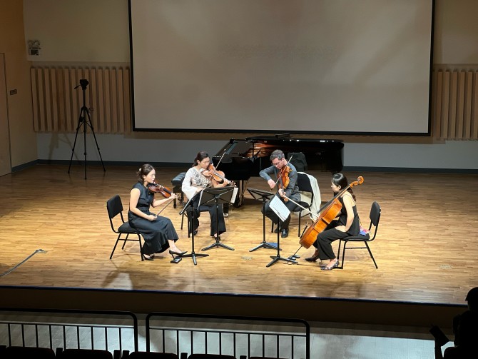 e7bf5a7ad6aae61c2b607dda6705fa5e_1750041